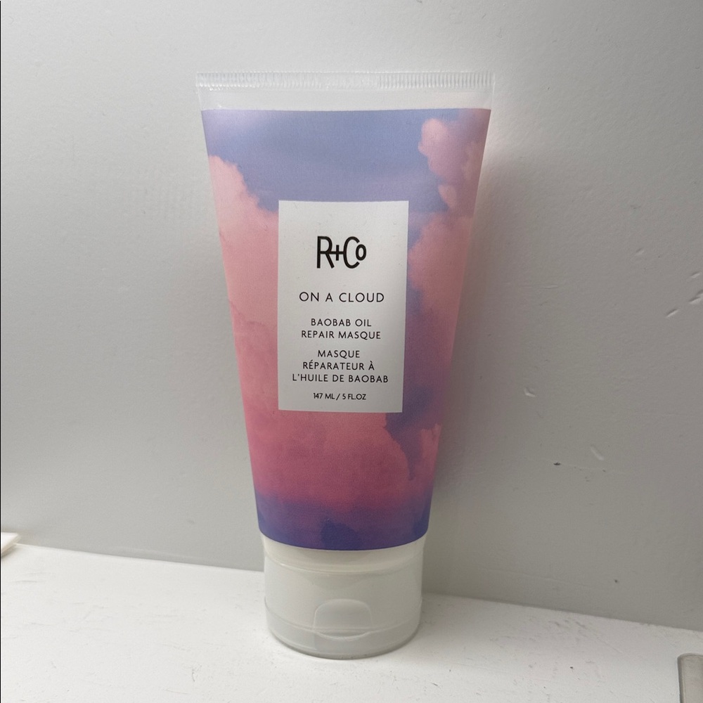R+Co On a Cloud Baobab Oil Repair Masque - Pink and Purple